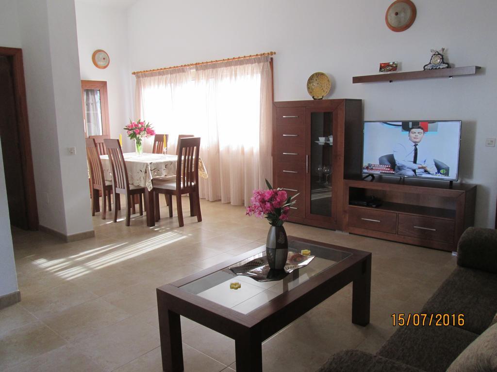 Apartment La Palmera *